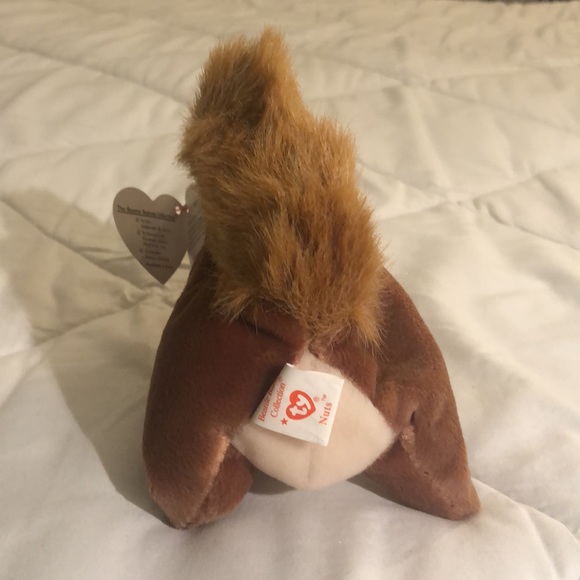 “Nuts” TY Beanie Baby, Brown Squirrel, Vintage Collectible 1996 - Picture 5 of 13